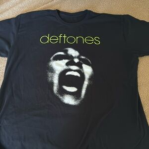 Deftones concert tee